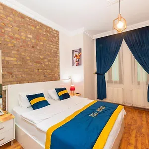 Grand Opera Aparthotel